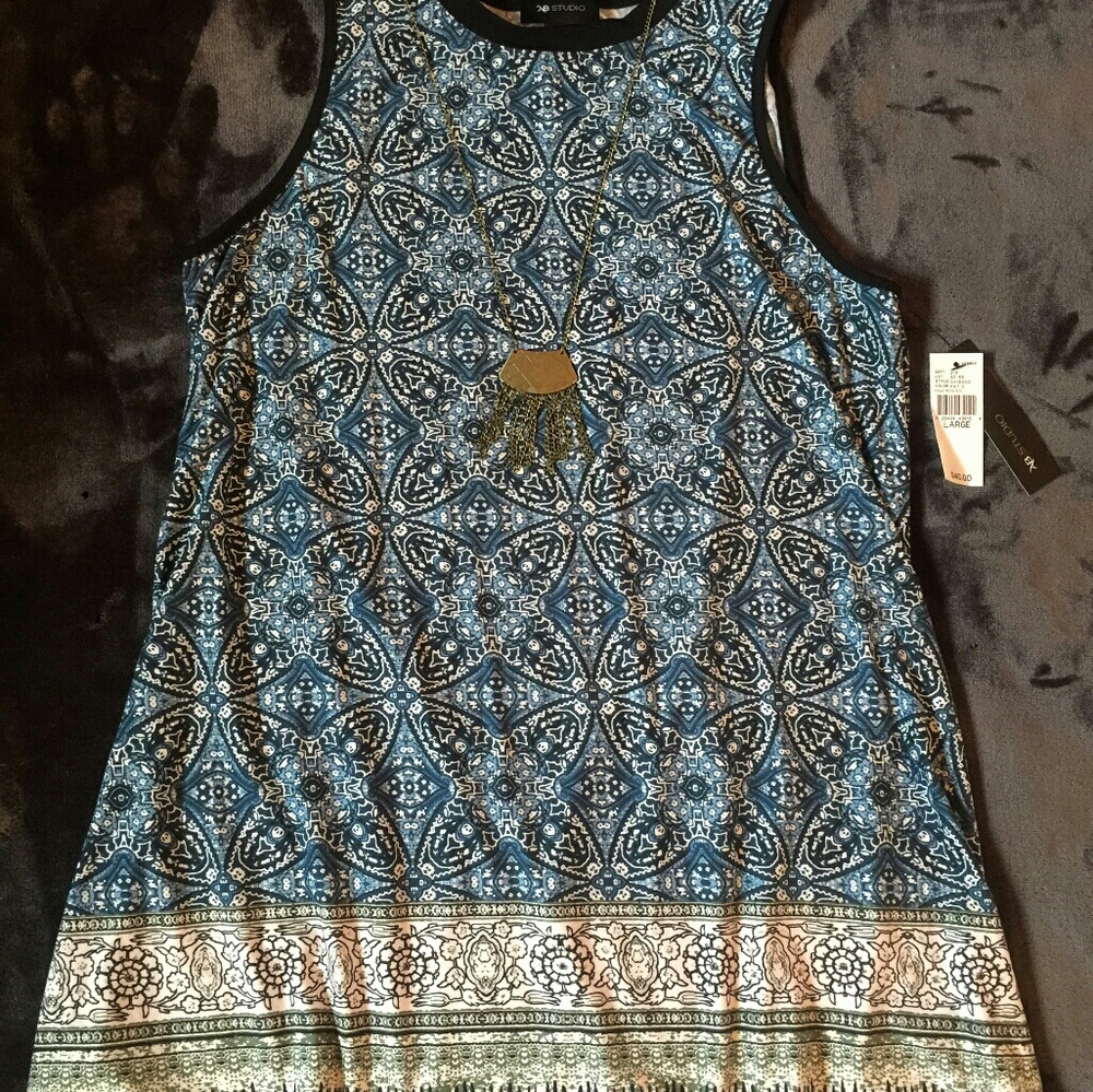 NWT AB STUDIO TANK TOP SIZE LARGE